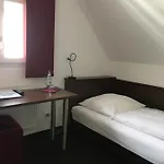 Bergbauer Mit Late-self-check-in Otel
