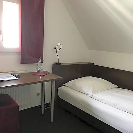Ξενοδοχείο Bergbauer Mit Late-self-check-in 3*